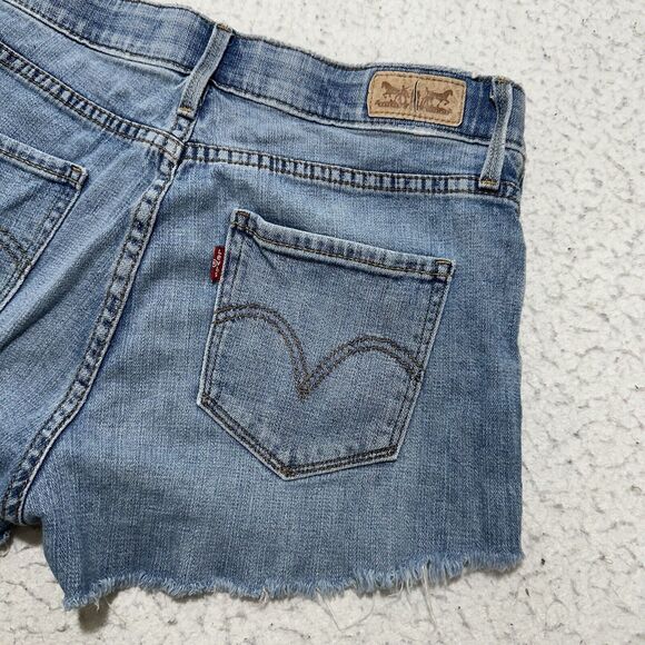 Levi's 525 Straight Women’s 26 Perfect Waist Cut Off Denim 2” Inseam Jean Shorts - Picture 6 of 12